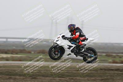 media/Nov-29-2025-TrackDaz (Sat) [[10ae2d9bce]]/A Group/Session 4 (Wheelie Bump)/